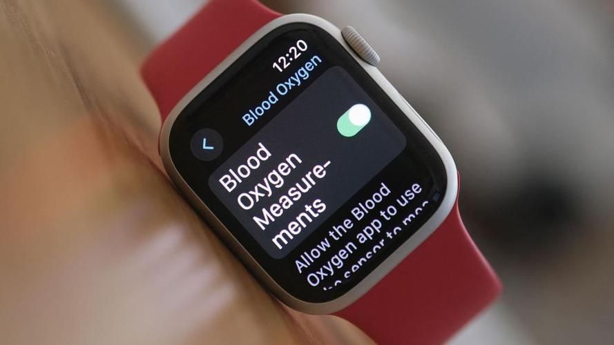 苹果宣布明天开始在美国推出不带血氧功能的苹果手表S9和Ultra2