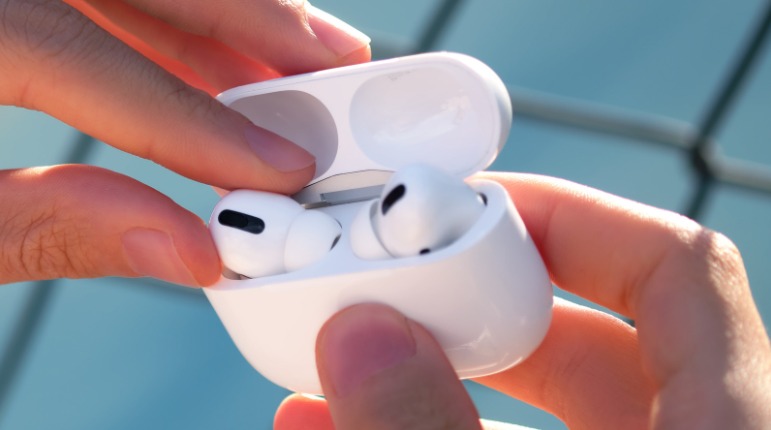 消息称苹果AirPodsPro充电盒将换用USBC